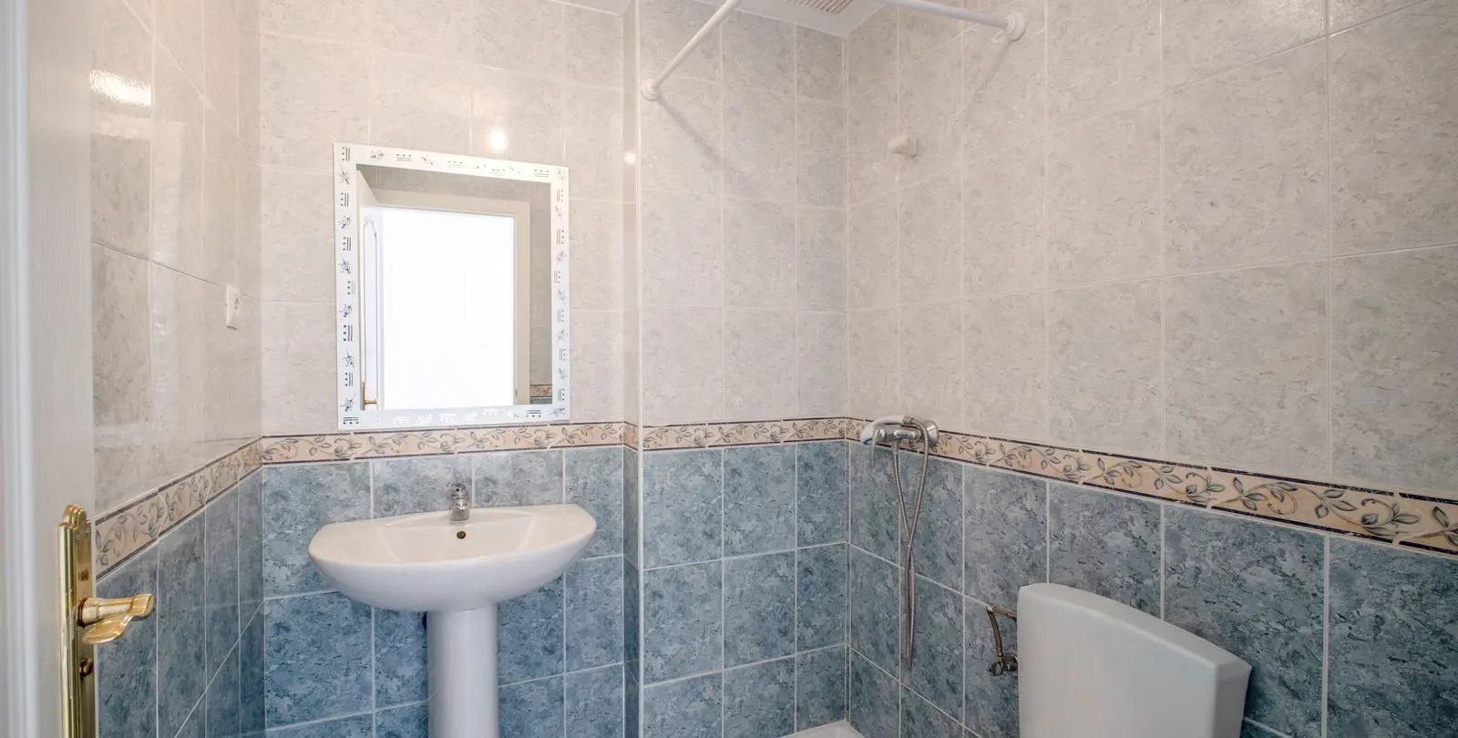 Sale of penthouse in Torrequebrada 13