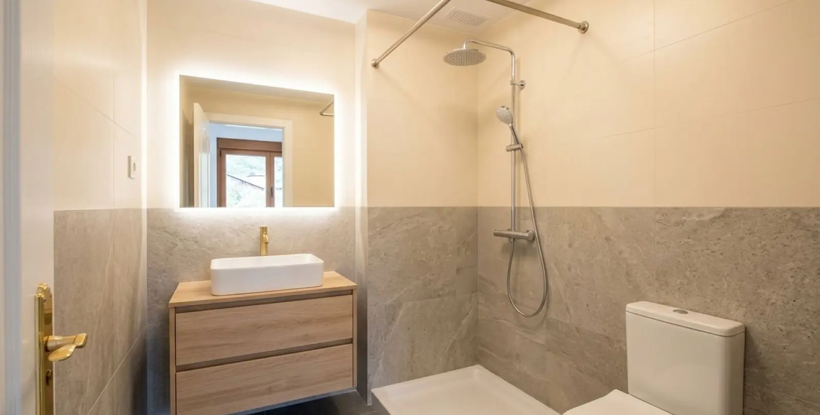 Sale of penthouse in Torrequebrada 14