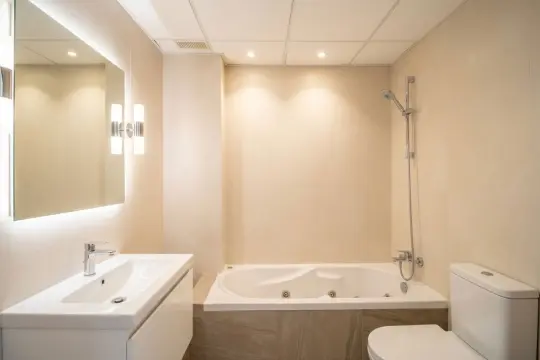 Image 19 thumb