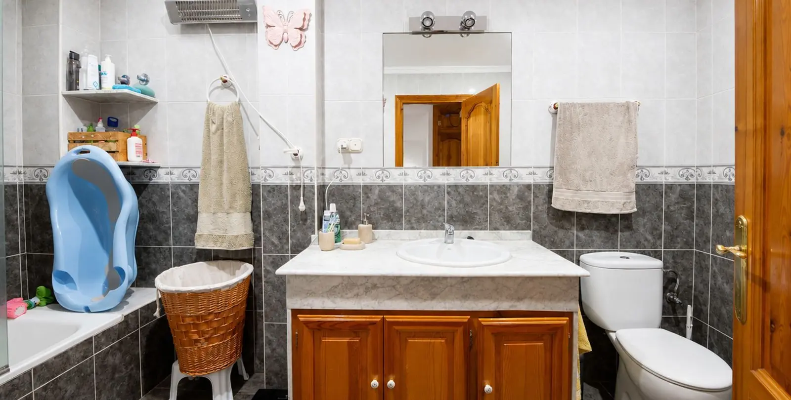 Sale of townhouse in Estepona 8
