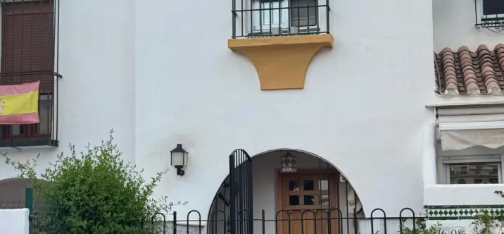 Venta de casa pareada en Casares Playa 1