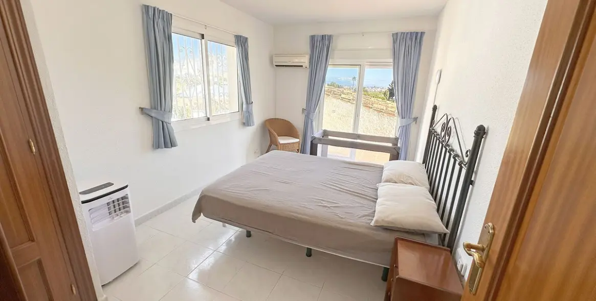 Venta de villa independiente en Mijas Costa 38