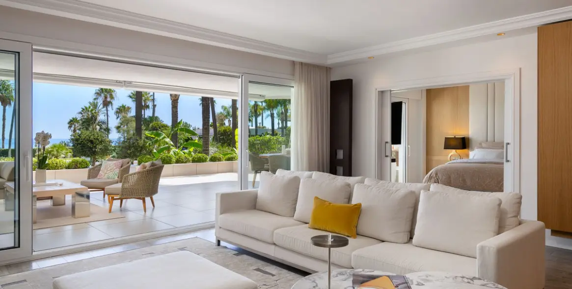 Краткосрочная аренда апартаментов на первом этаже в Puerto Banús 2