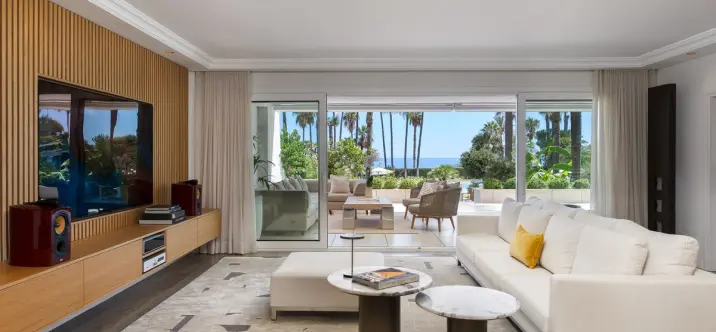 Short-term rent of ground floor apartment in Puerto Banús 4