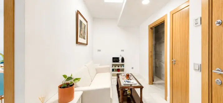 Long-term rent of office in San Pedro de Alcántara 1