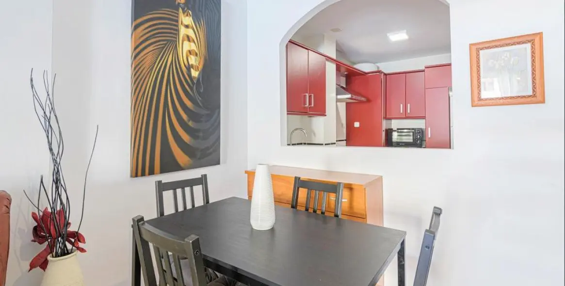 Venta de apartamento en planta media en Rincón de la Victoria 11