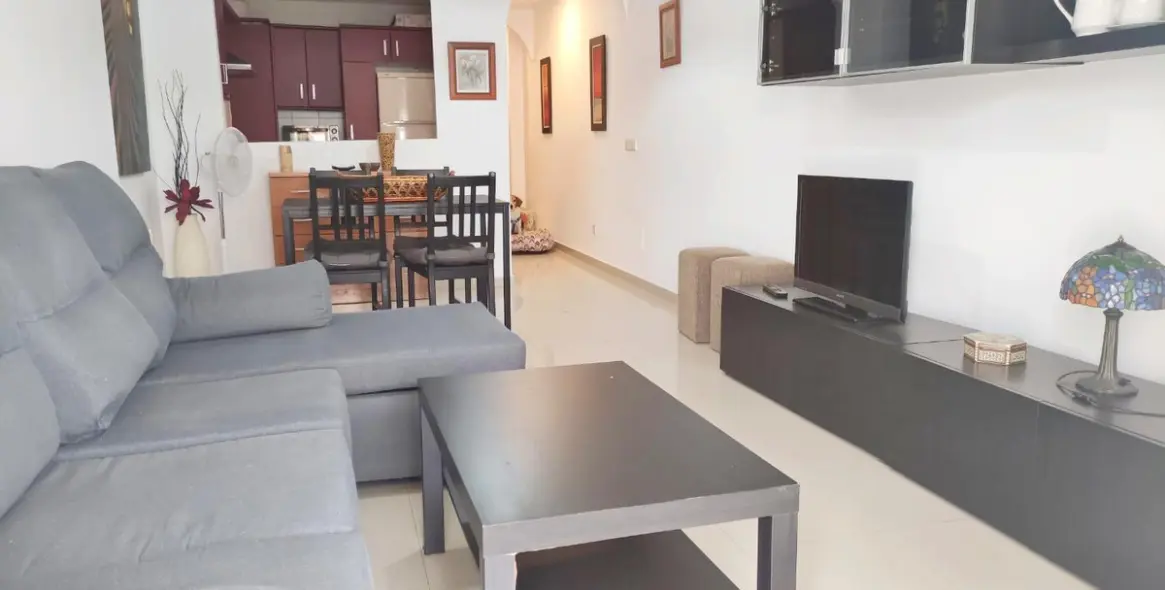 Venta de apartamento en planta media en Rincón de la Victoria 12