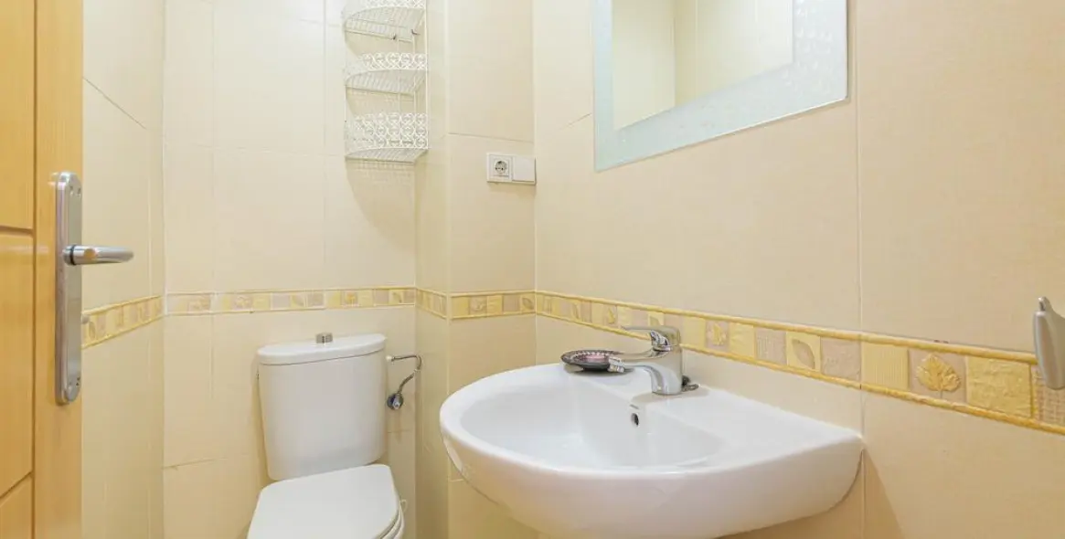 Venta de apartamento en planta media en Rincón de la Victoria 29