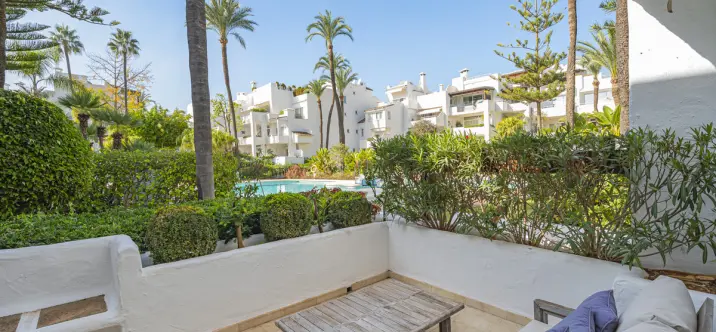 Venta de apartamento en planta baja en The Golden Mile 2
