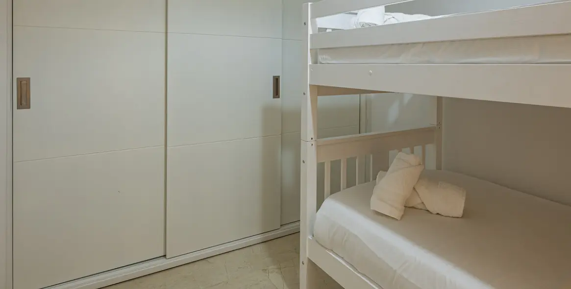 Venta de apartamento en planta baja en The Golden Mile 22