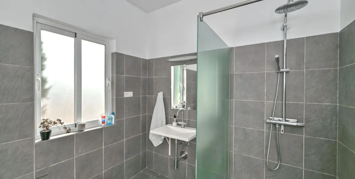 Sale of detached villa in Algarrobo 23