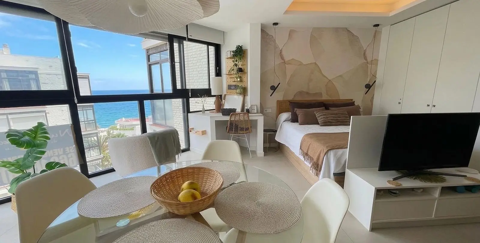 Sale of studio in Marbella 2