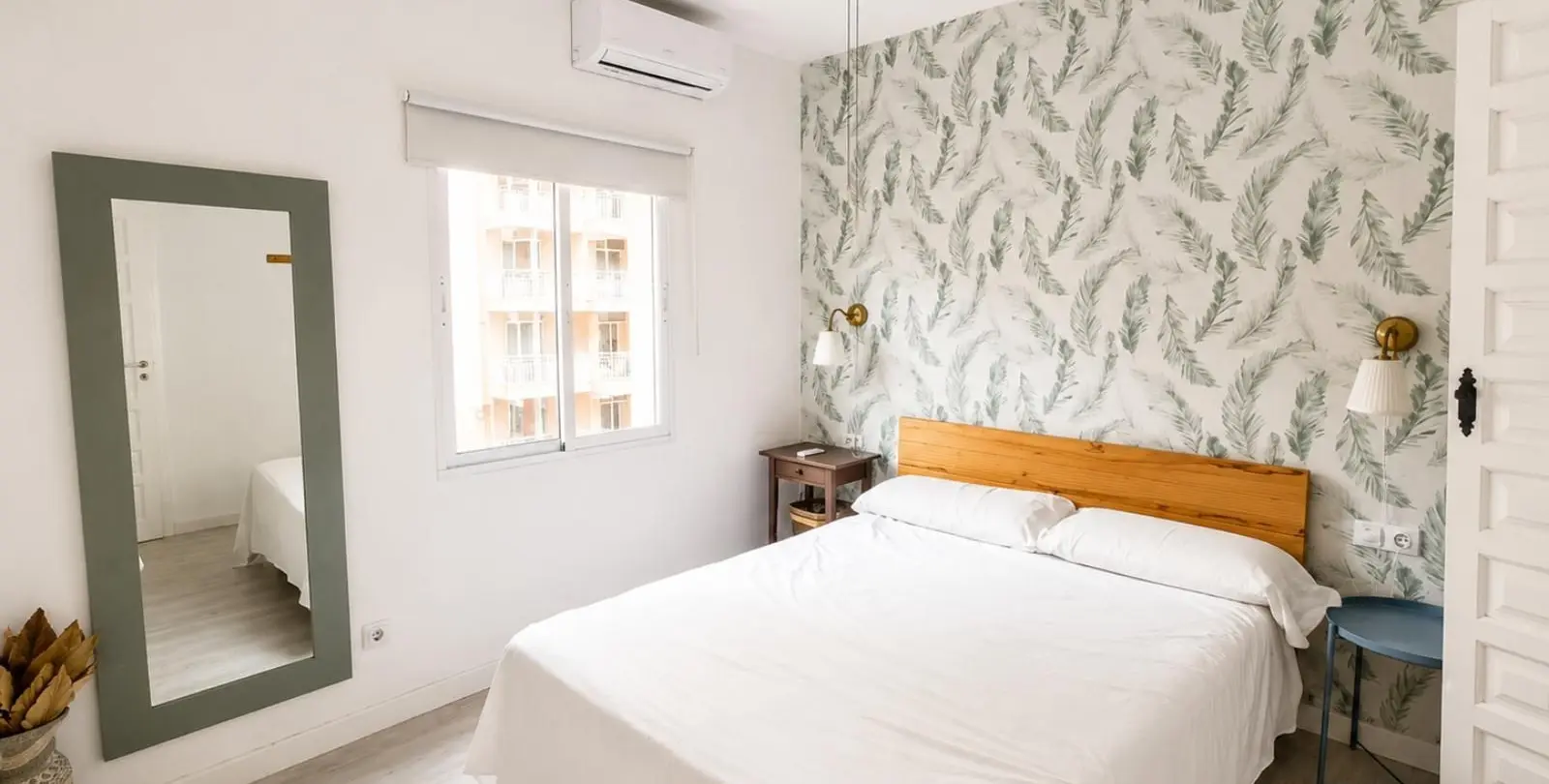 Sale of middle floor apartment in Torremolinos Centro 6
