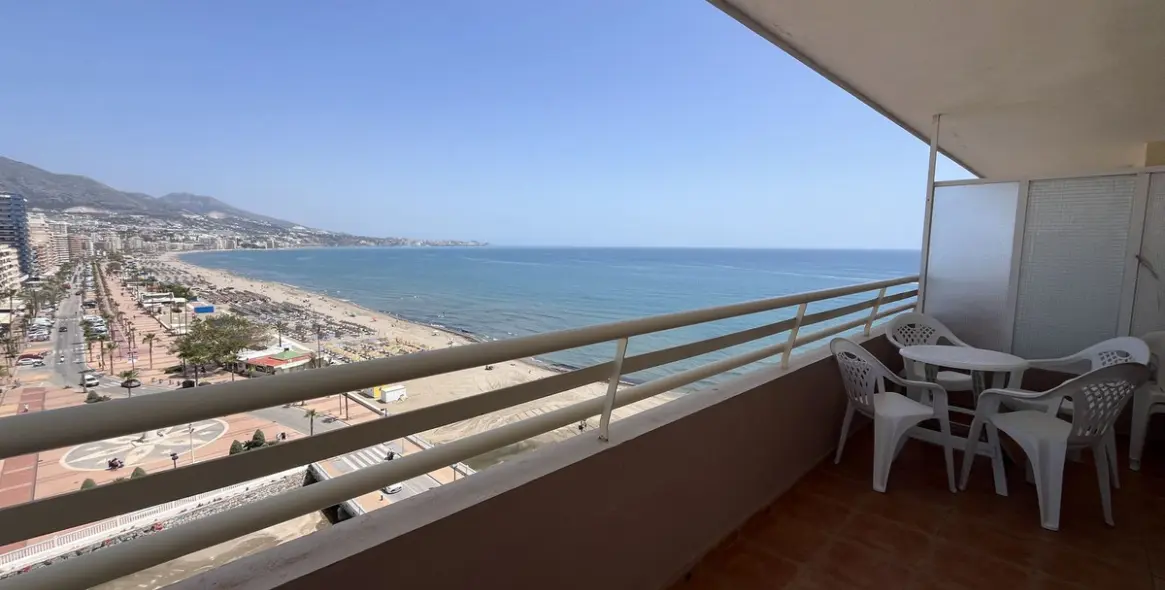 Продажа апартаментов на среднем этаже в Fuengirola 1