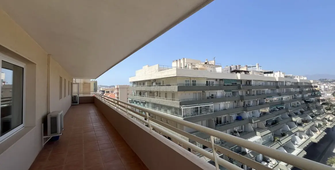 Продажа апартаментов на среднем этаже в Fuengirola 3