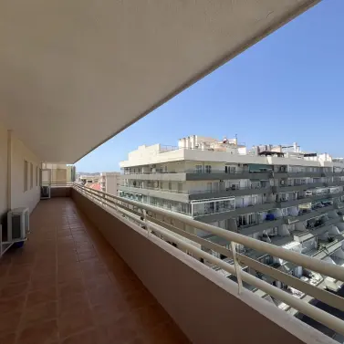 Продажа апартаментов на среднем этаже в Fuengirola