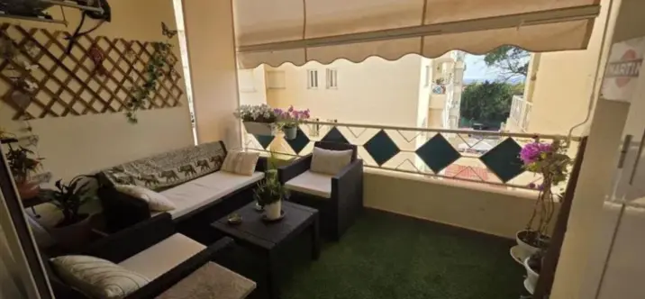 Venta de apartamento en planta media en El Rosario 2