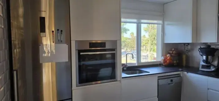 Venta de apartamento en planta media en El Rosario 4