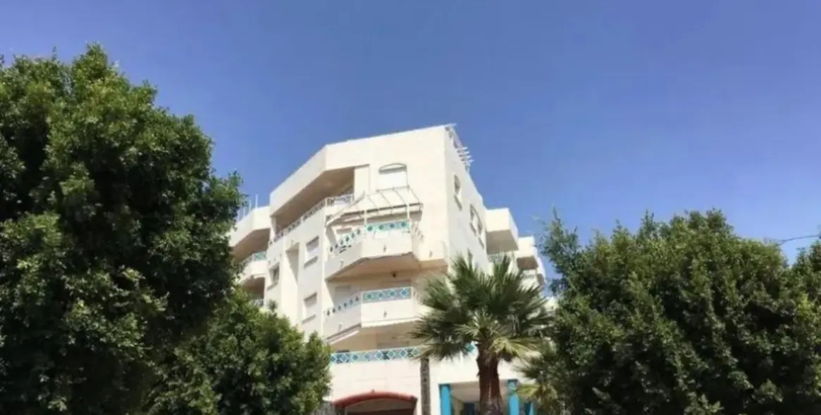Venta de apartamento en planta media en El Rosario 7