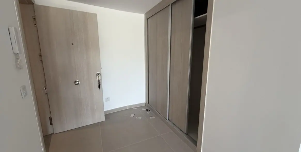 Sale of middle floor apartment in La Duquesa 7