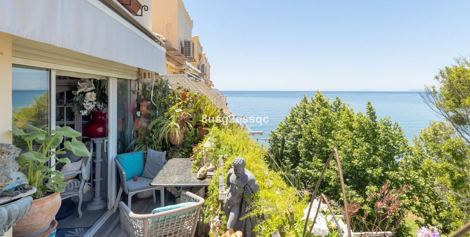 Продажа двухуровневого пентхауса в Estepona 7