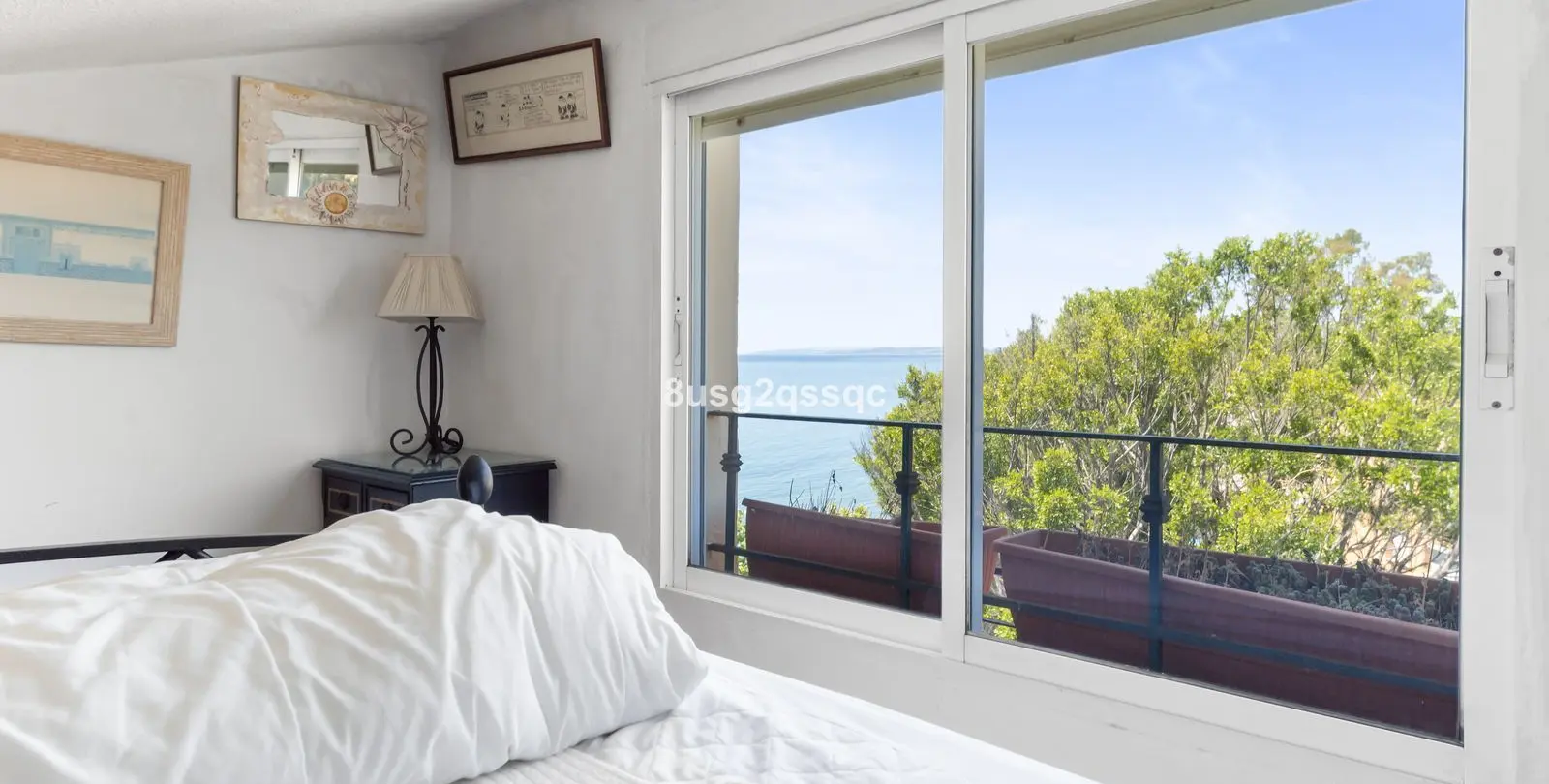 Продажа двухуровневого пентхауса в Estepona 12