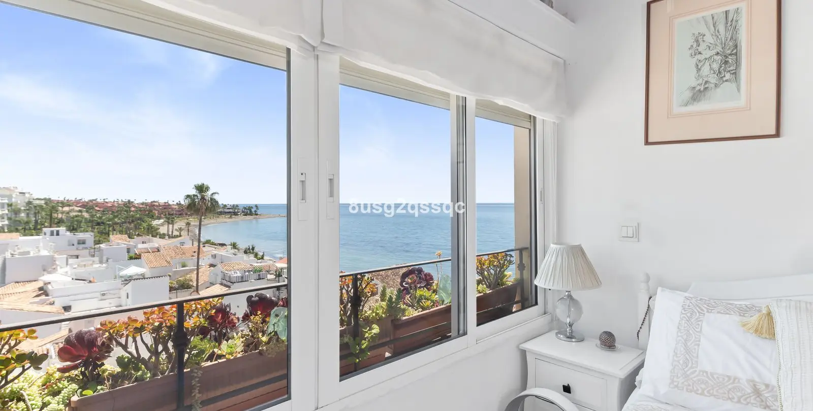 Продажа двухуровневого пентхауса в Estepona 15