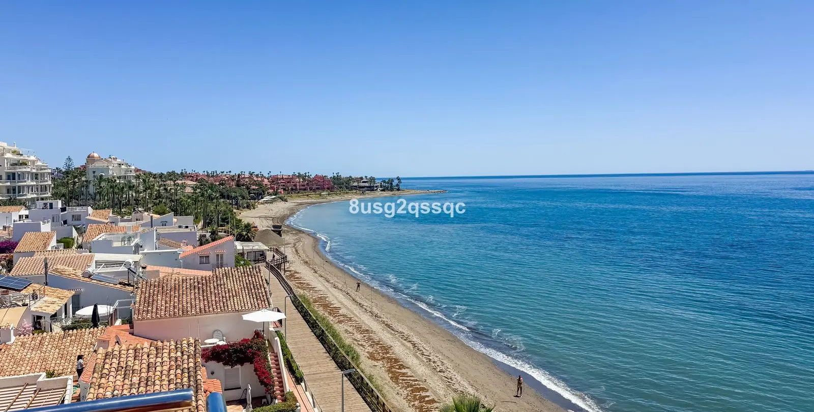 Продажа двухуровневого пентхауса в Estepona 20