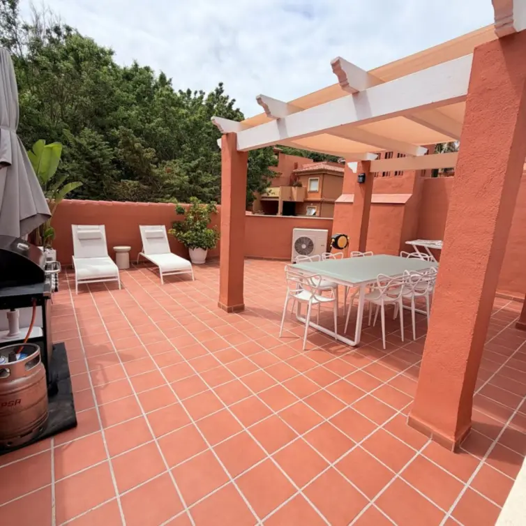 Sale of penthouse duplex in Reserva de Marbella