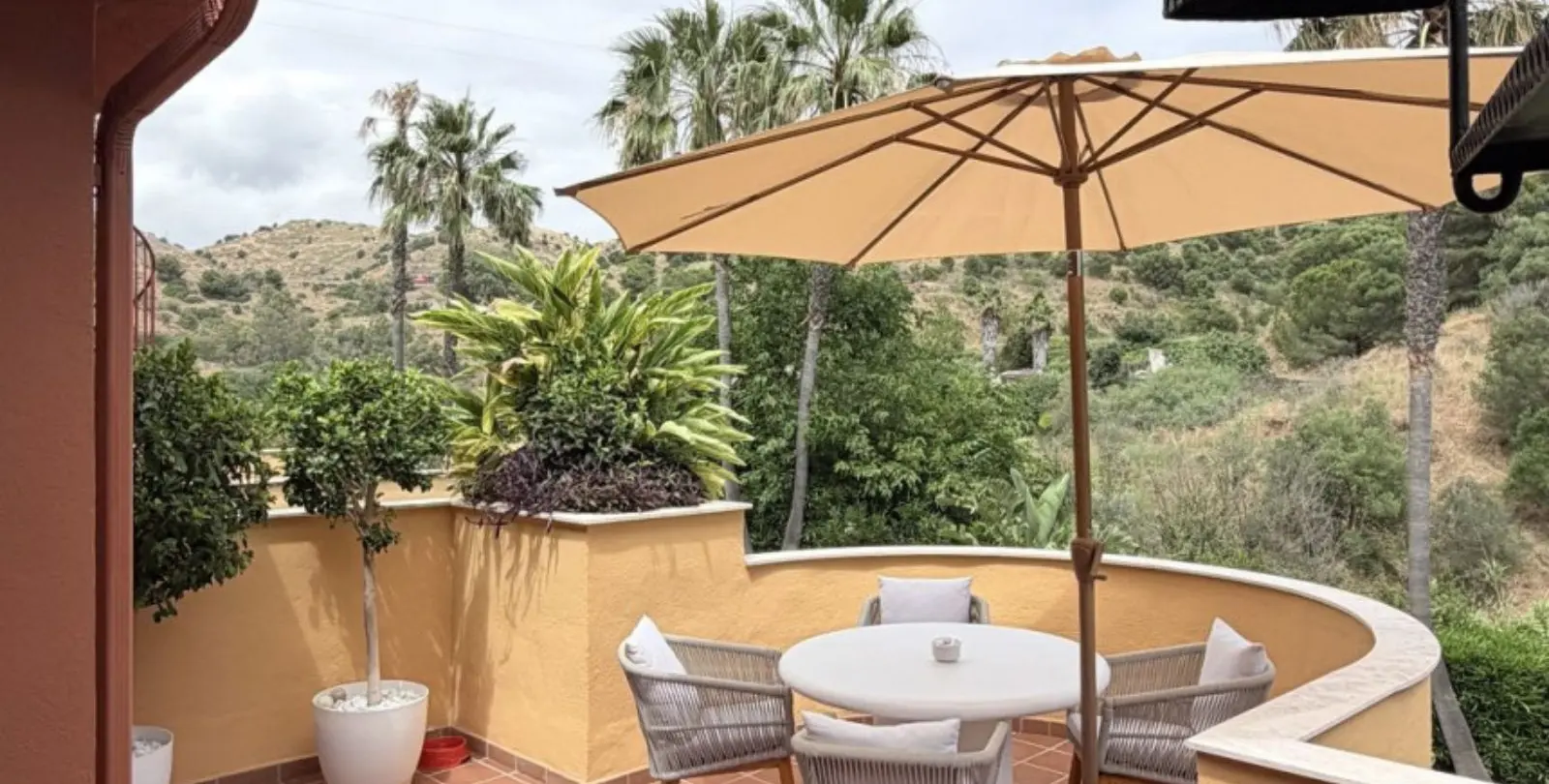 Venta de ático dúplex en Reserva de Marbella 5