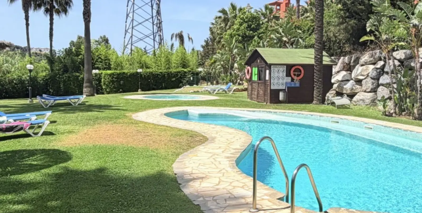 Venta de ático dúplex en Reserva de Marbella 11