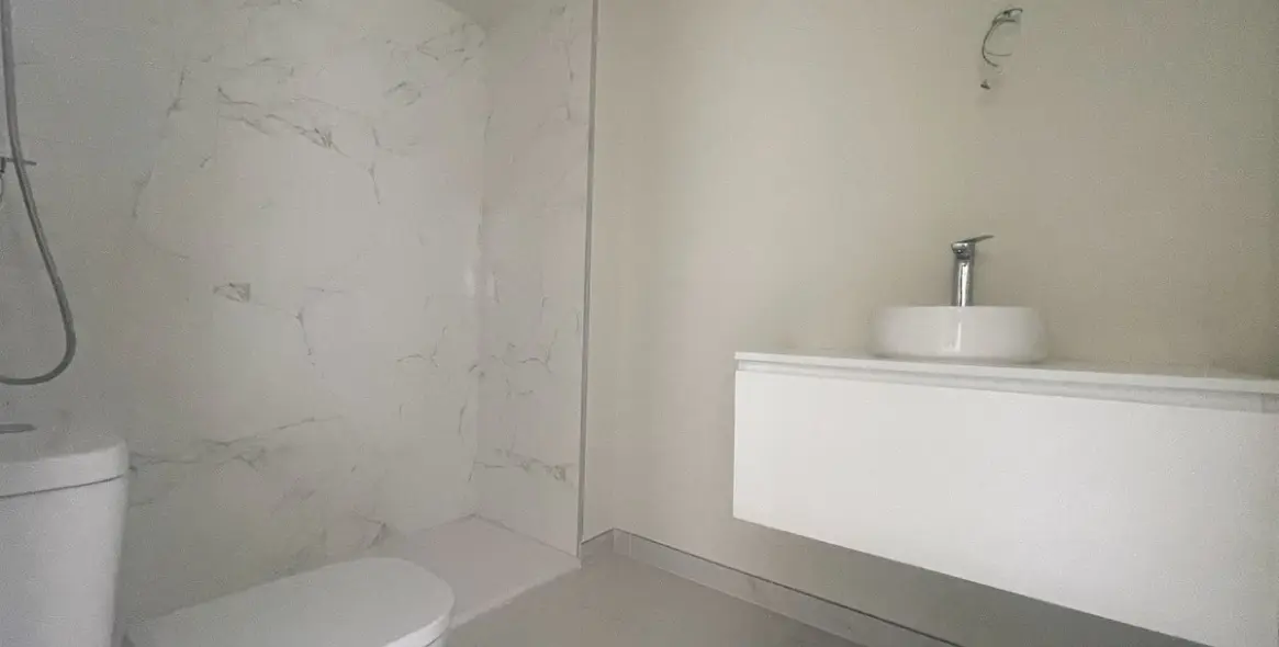 Sale of middle floor apartment in Benalmadena 18