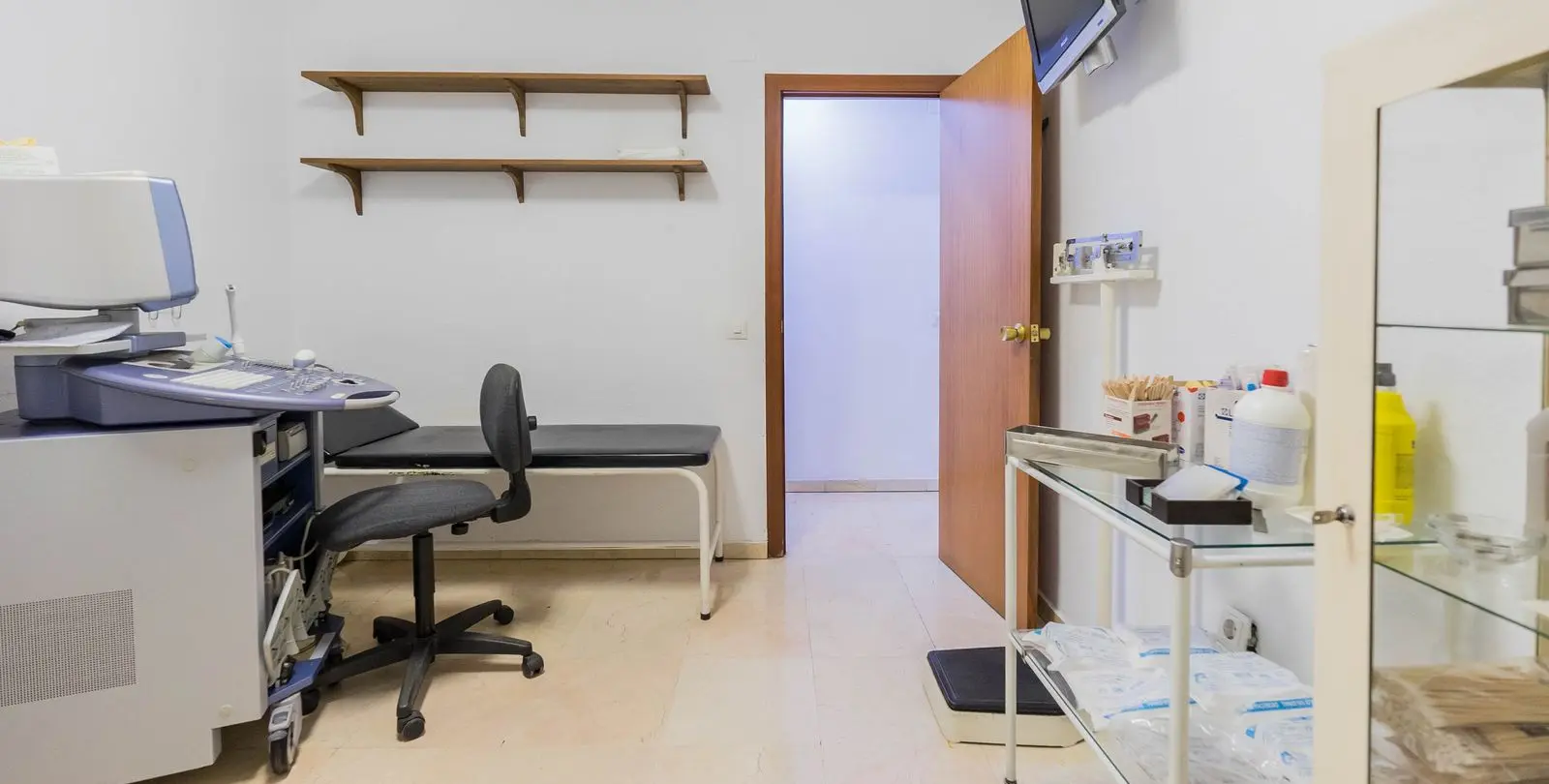 Venta de apartamento en planta media en Fuengirola 6