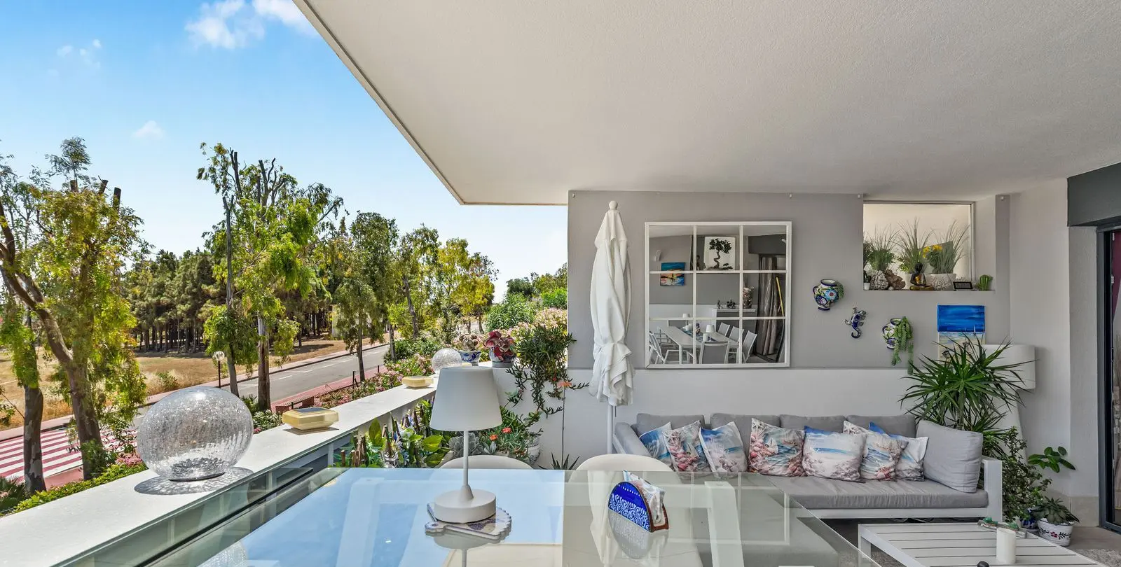 Sale of ground floor apartment in Manilva 12