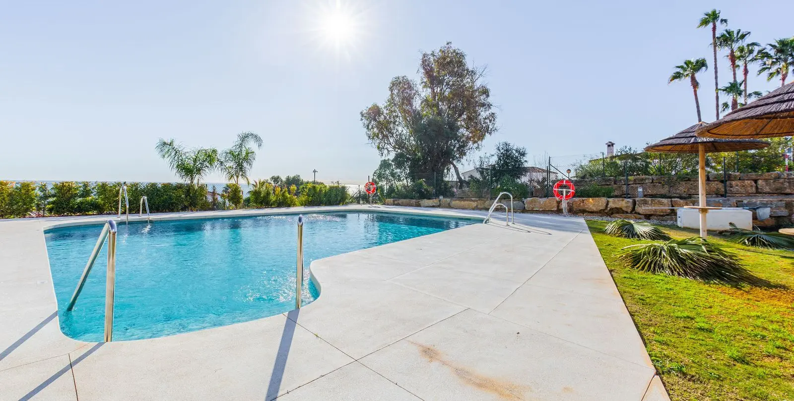 Sale of ground floor apartment in Manilva 32