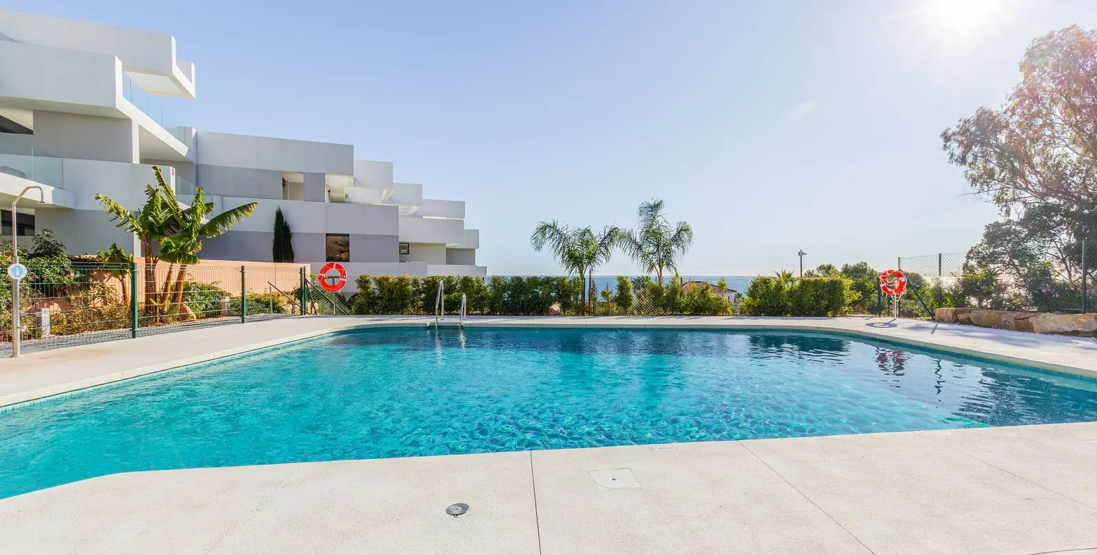 Sale of ground floor apartment in Manilva 34