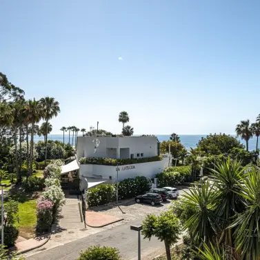 Sale of penthouse in Costalita