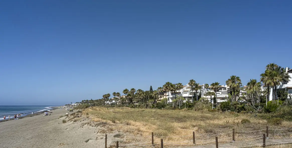 Sale of penthouse in Costalita 22