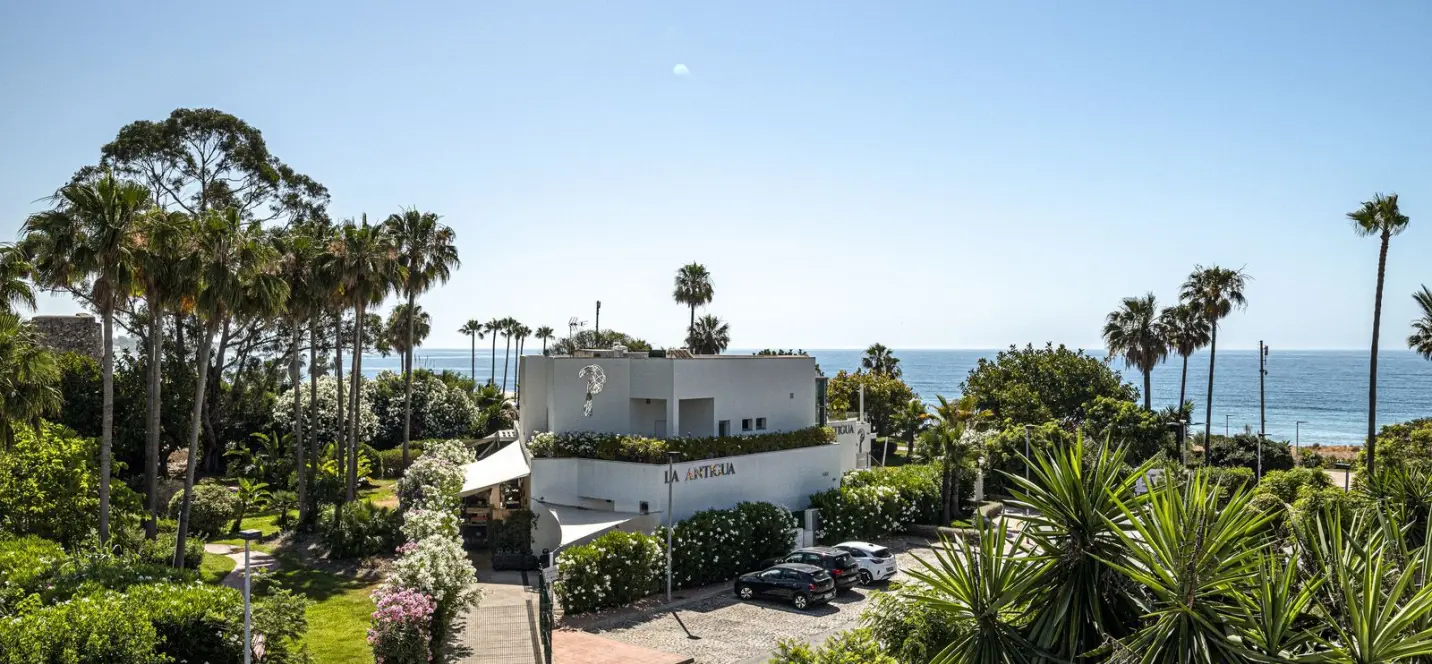 Sale of penthouse in Costalita 2