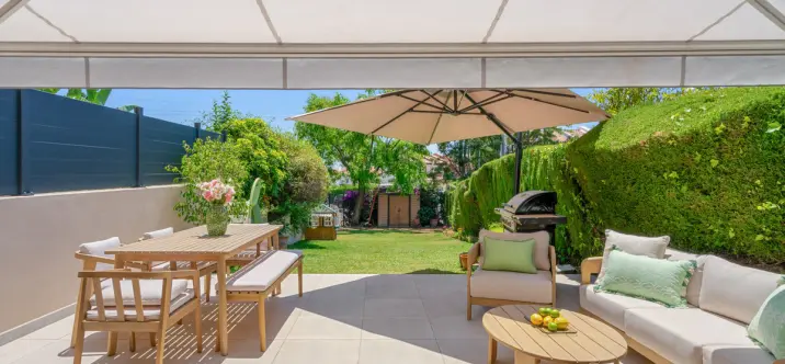 Sale of townhouse in Estepona 0