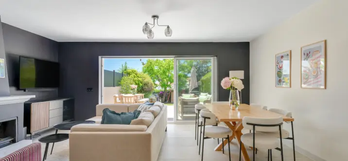 Sale of townhouse in Estepona 1