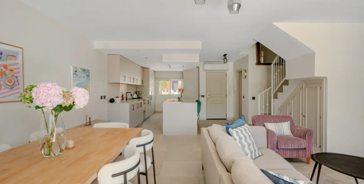 Sale of townhouse in Estepona 7