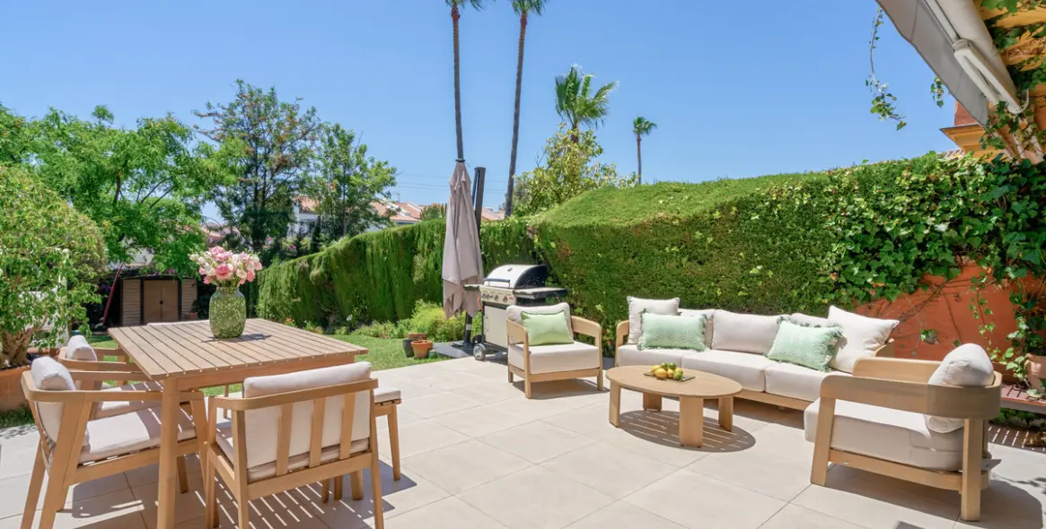Sale of townhouse in Estepona 17