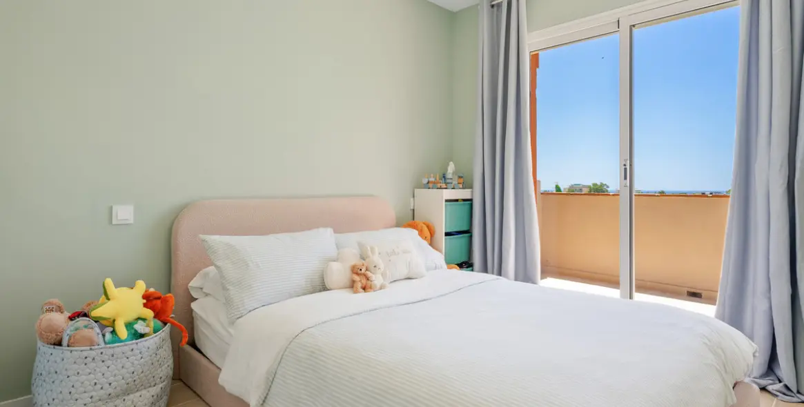 Sale of townhouse in Estepona 20