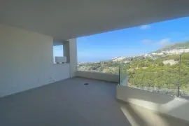Image 7 thumb