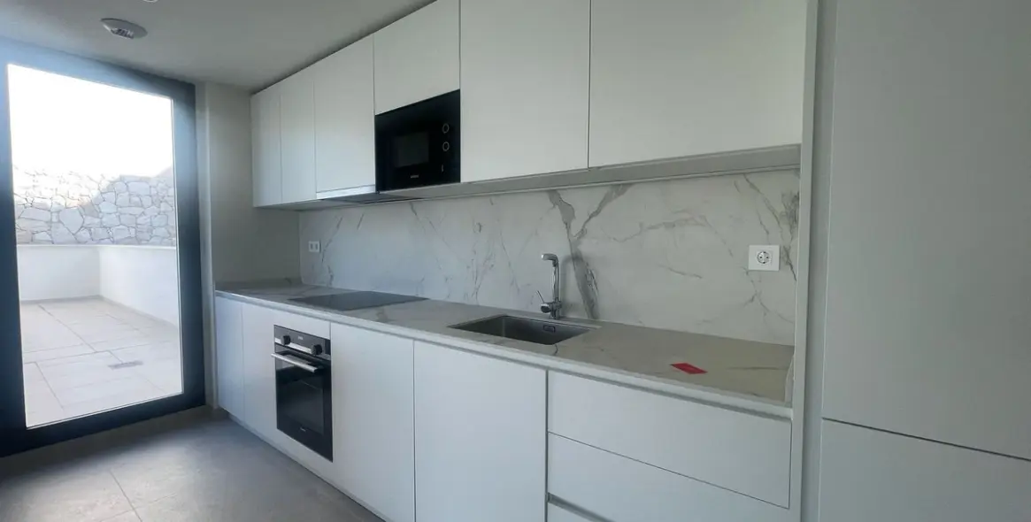 Sale of ground floor apartment in Benalmadena 11