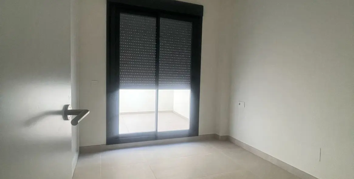 Sale of ground floor apartment in Benalmadena 17