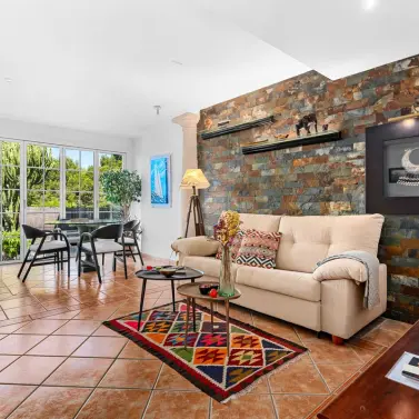 Sale of townhouse in Estepona