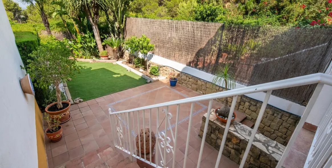 Sale of townhouse in Estepona 33
