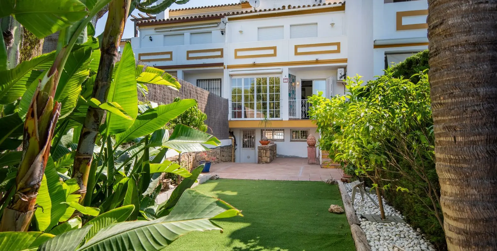 Venta de adosado en Estepona 1